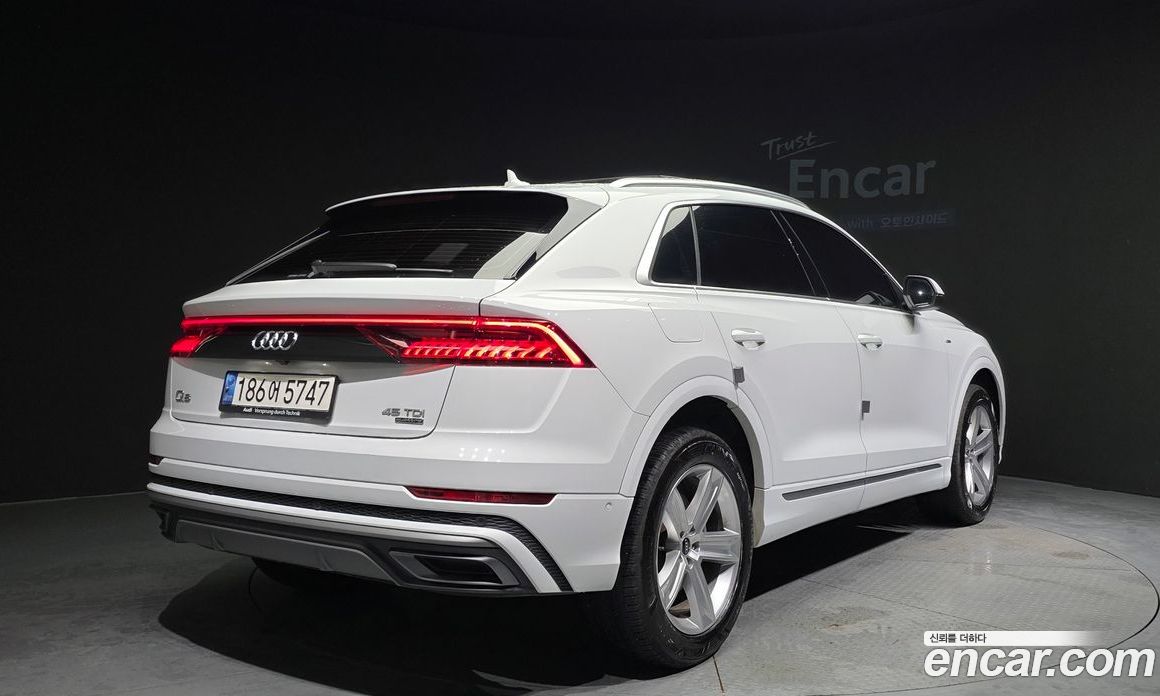 Audi Q8 45 TDI Quattro Premium
