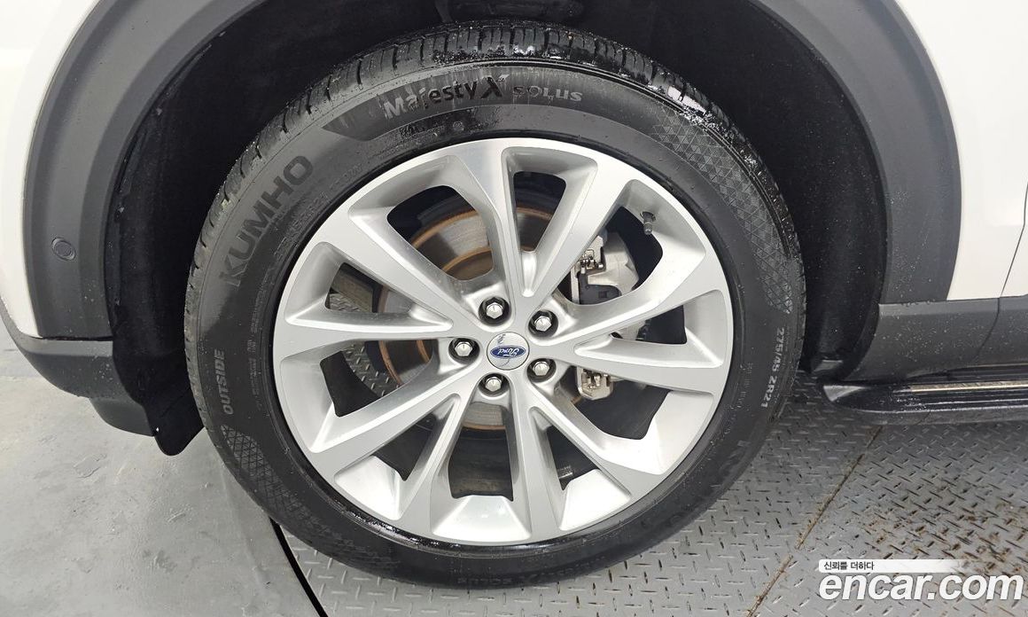 Ford Explorer 3.0 Platinum 4WD