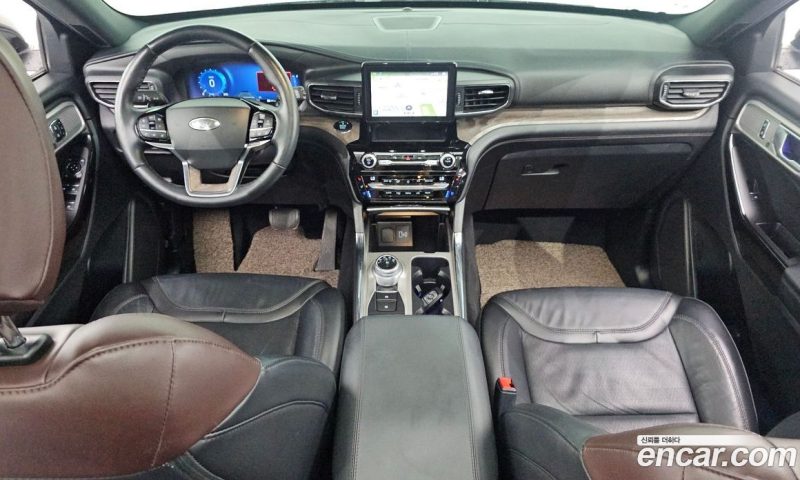 Ford Explorer 3.0 Platinum 4WD