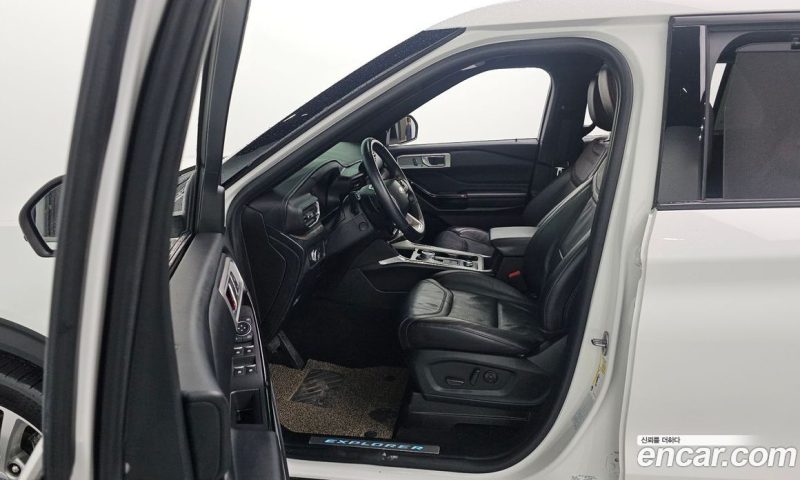 Ford Explorer 3.0 Platinum 4WD
