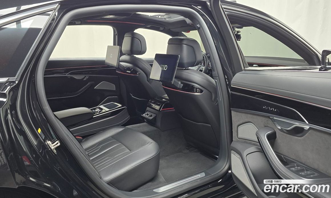 Audi A8 55 TFSI Quattro LWB