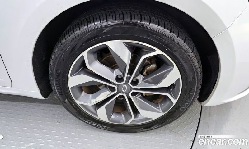 Renault Korea SM6 2.0 GDe SE