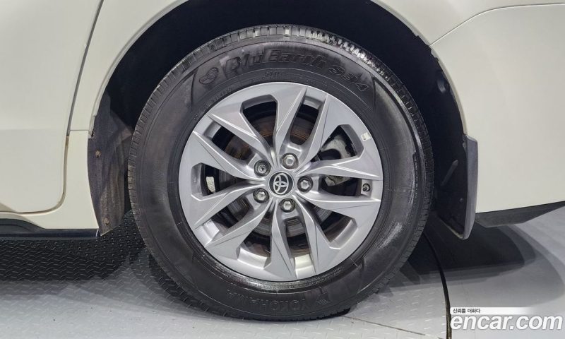 Toyota Sienna 2.5 Hybrid AWD