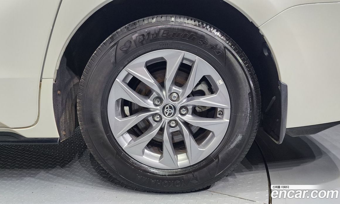 Toyota Sienna 2.5 Hybrid AWD