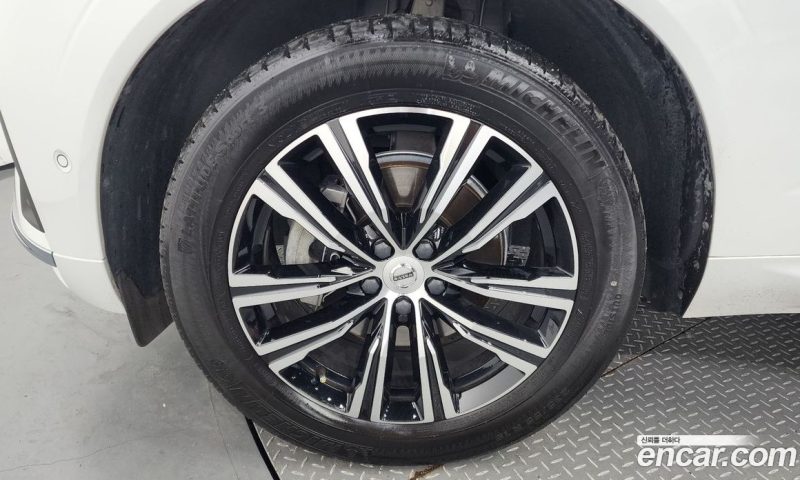 Volvo XC60 B5 Inscription