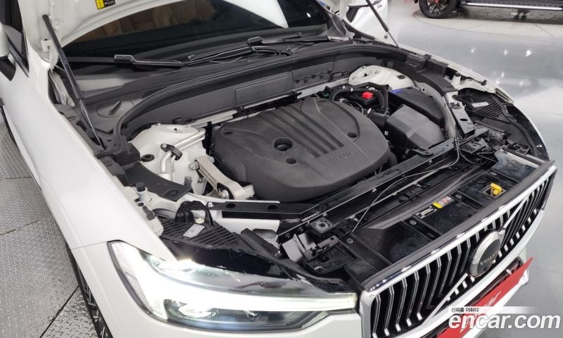 Volvo XC60 B5 Inscription