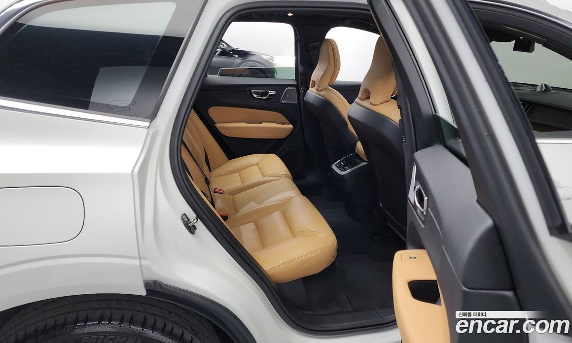 Volvo XC60 B5 Inscription