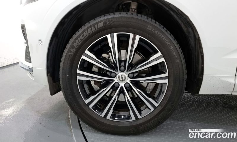 Volvo XC60 B5 Inscription