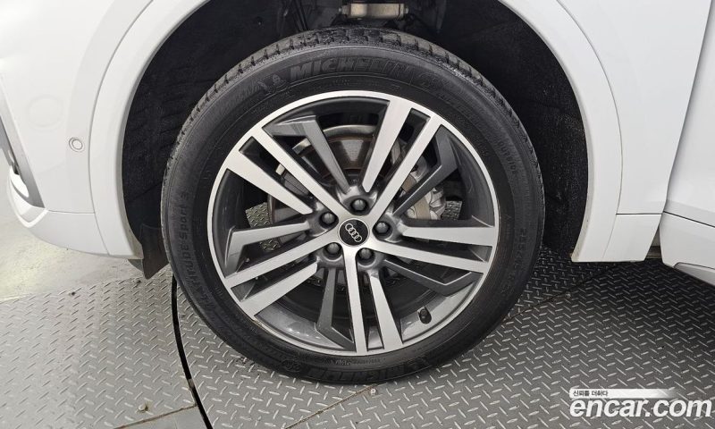 Audi Q5 45 TFSI Quattro Premium