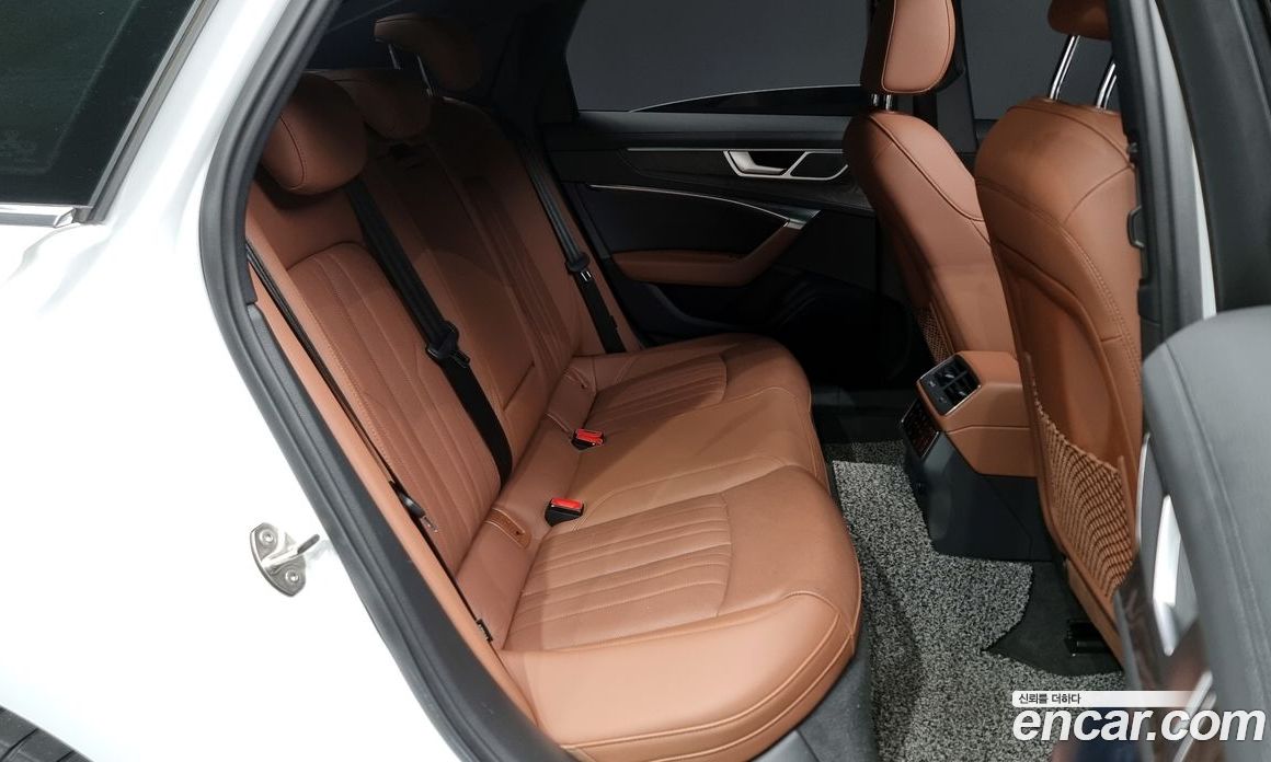 Audi A6 45 TFSI Premium