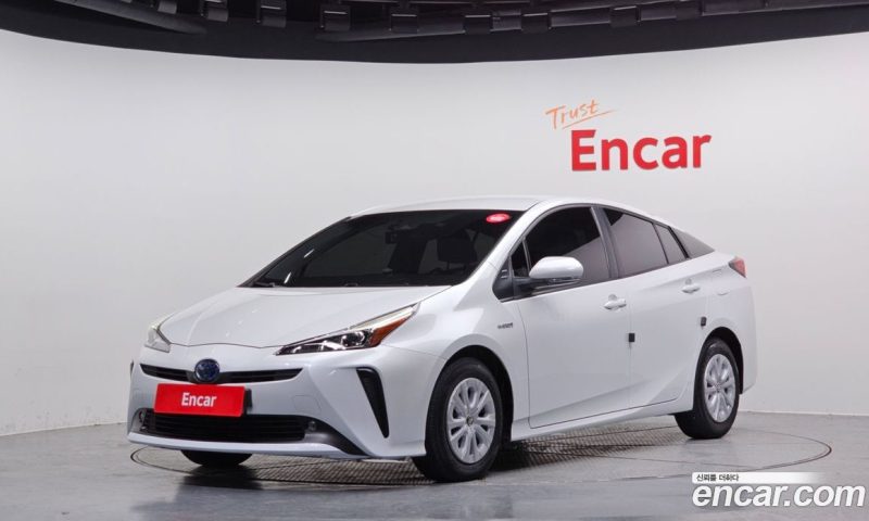 Toyota Prius 1.8 E