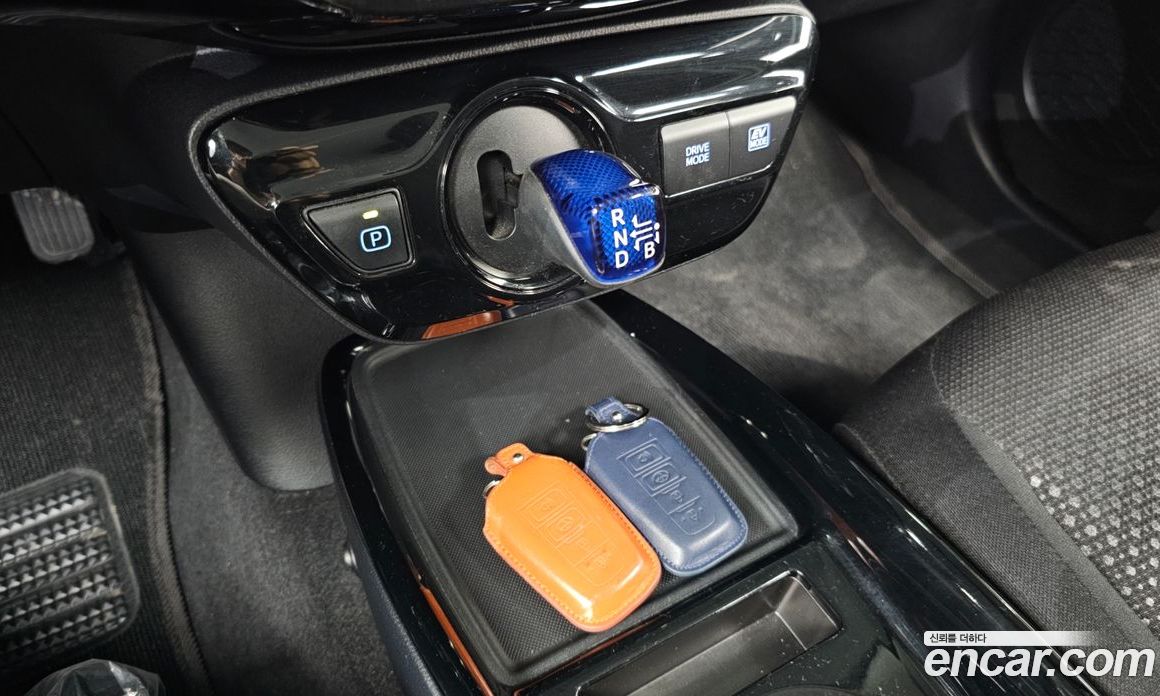 Toyota Prius 1.8 E