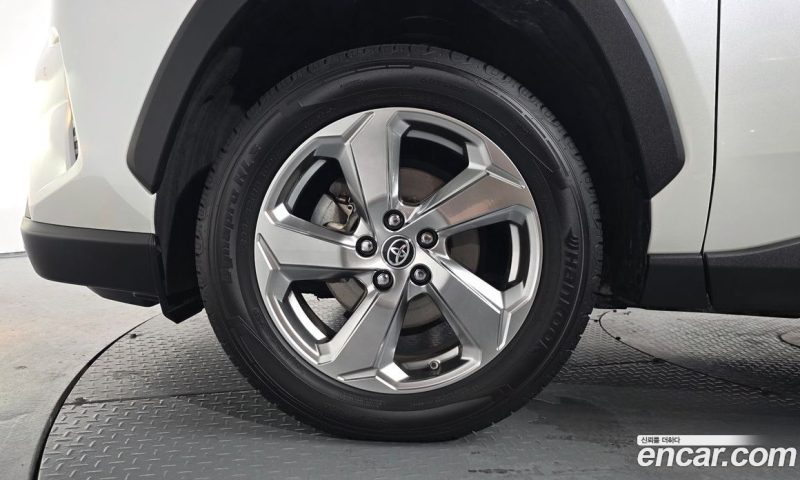 Toyota RAV4 2.5 4WD Hybrid