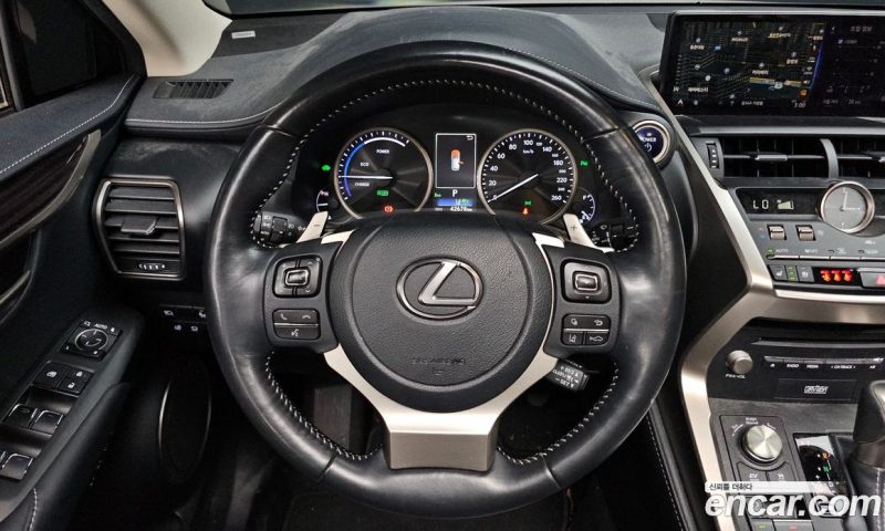 Lexus NX Executive