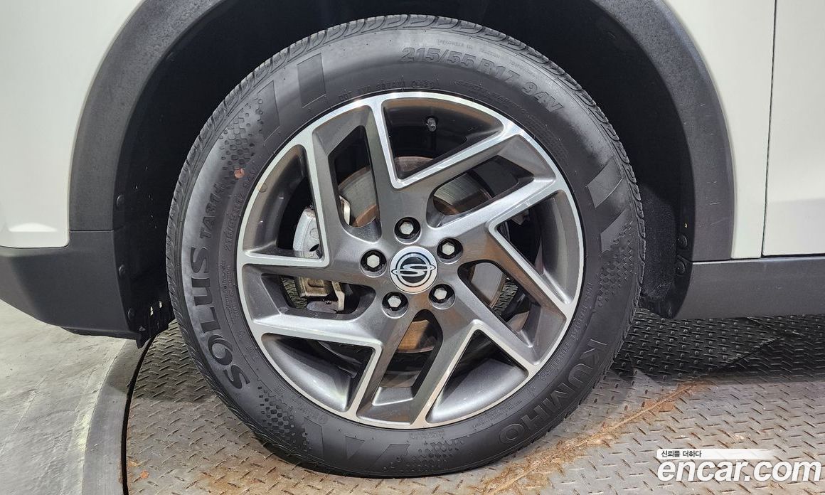 SsangYong Tivoli Gasoline 1.5 2WD
