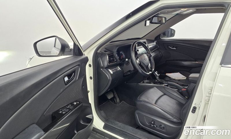 SsangYong Tivoli Gasoline 1.5 2WD