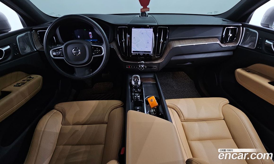Volvo XC60 B5 Inscription
