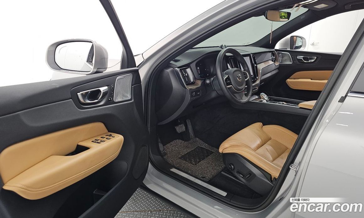 Volvo XC60 B5 Inscription