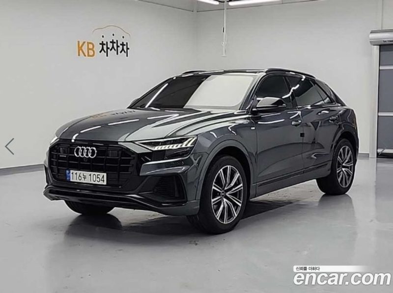 Audi Q8 55 TFSI Quattro Premium