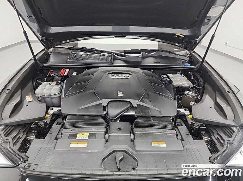 Audi Q8 55 TFSI Quattro Premium