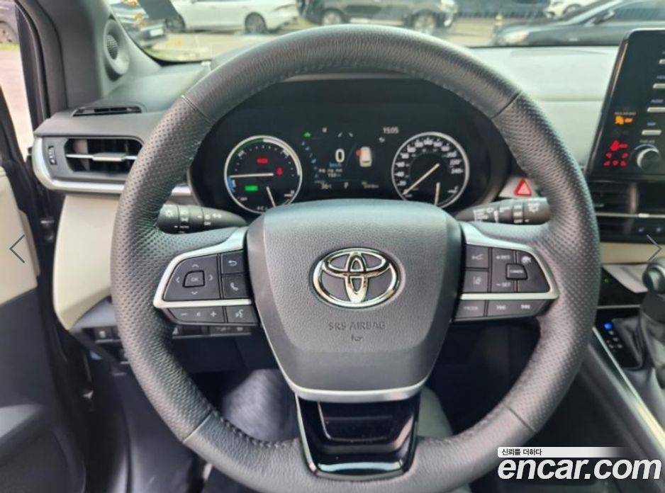 Toyota Sienna 2.5 Hybrid 2WD