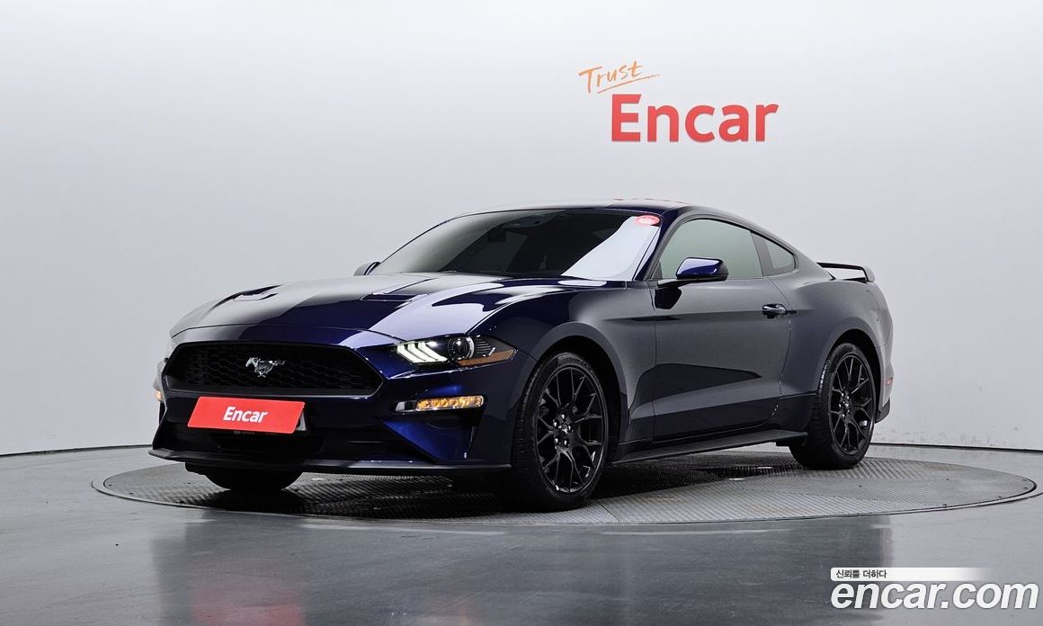 Ford Mustang Coupe