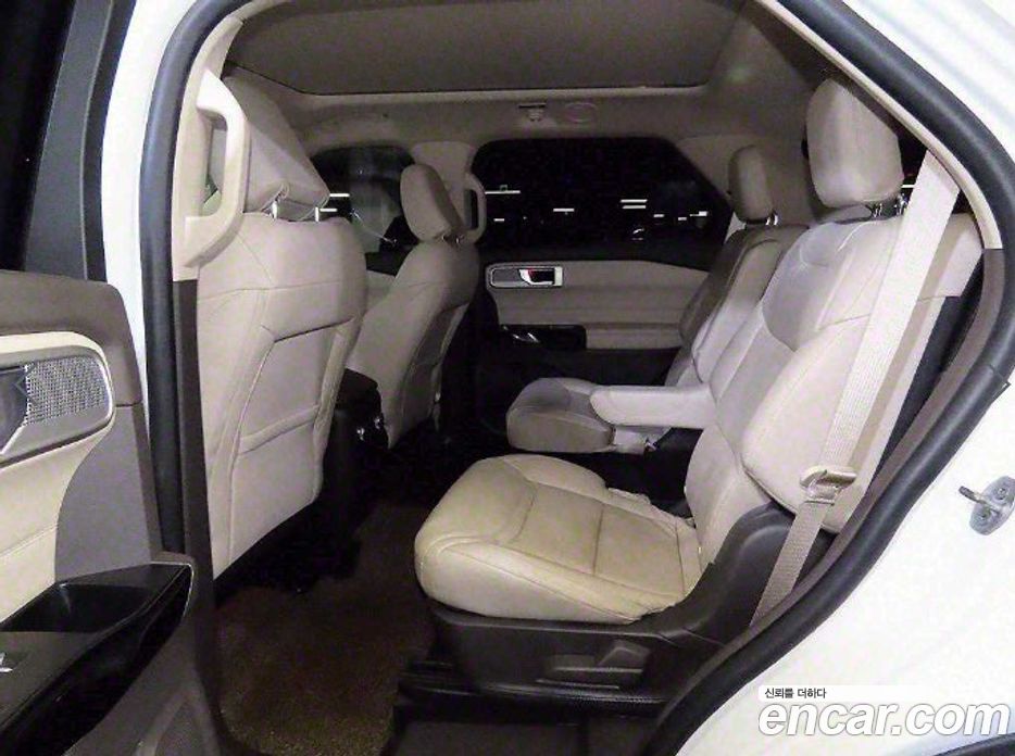 Ford Explorer 3.0 Platinum 4WD
