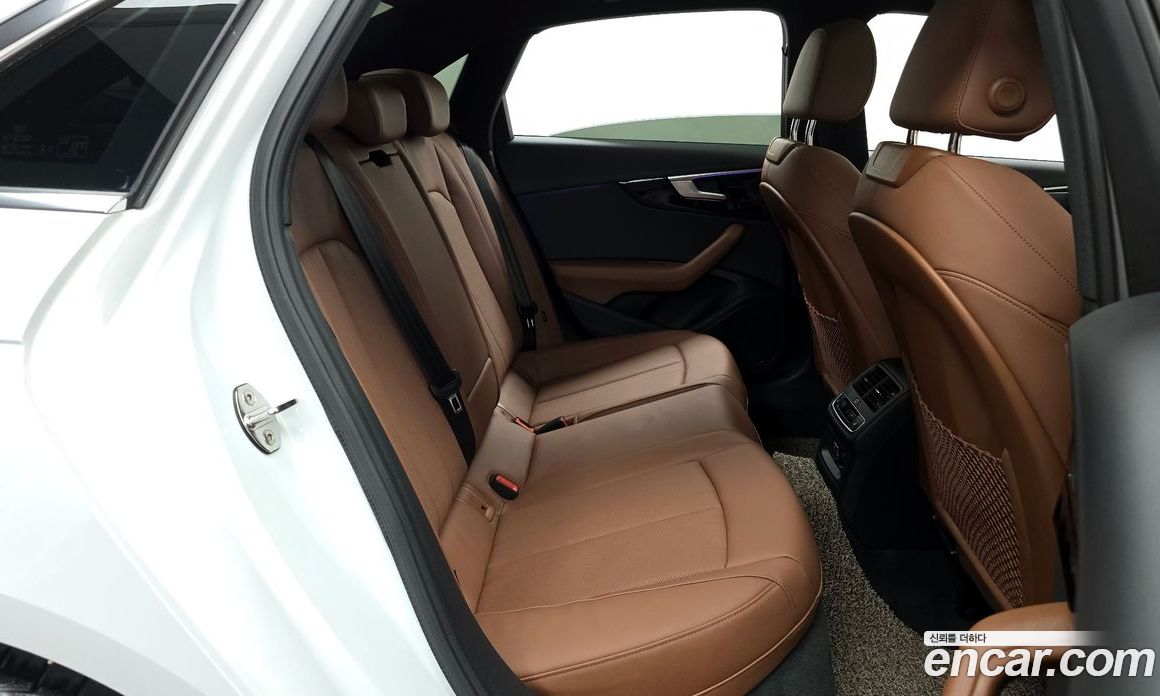 Audi A4 40 TFSI Premium