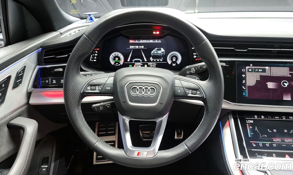 Audi Q8 55 TFSI Quattro Premium