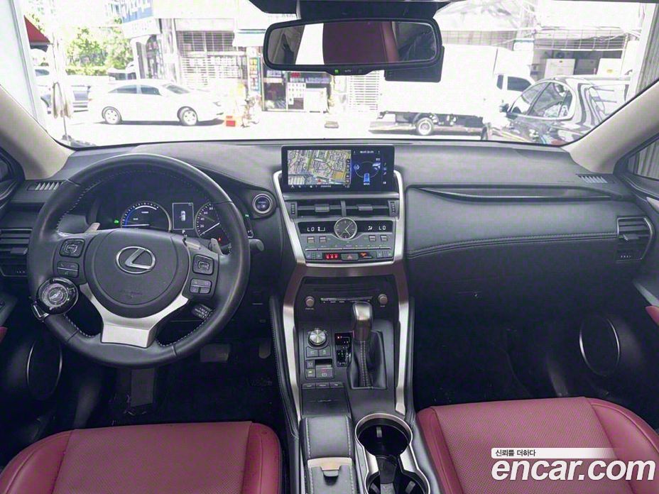 Lexus NX Supreme
