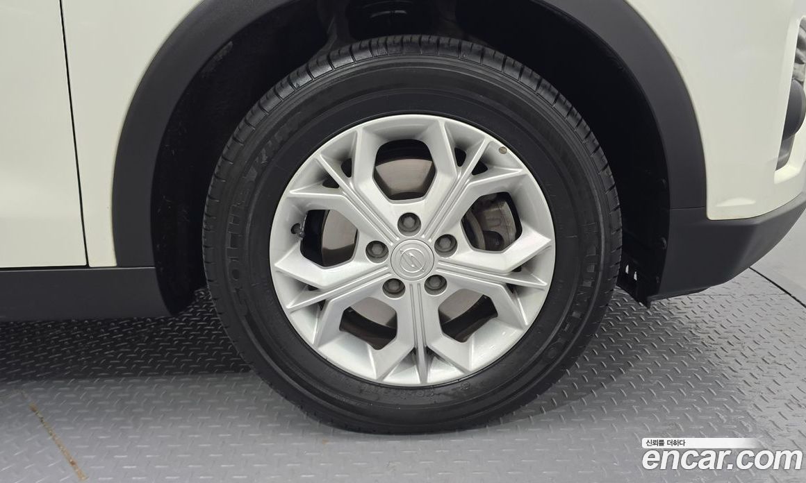 SsangYong Tivoli Gasoline 1.5 2WD