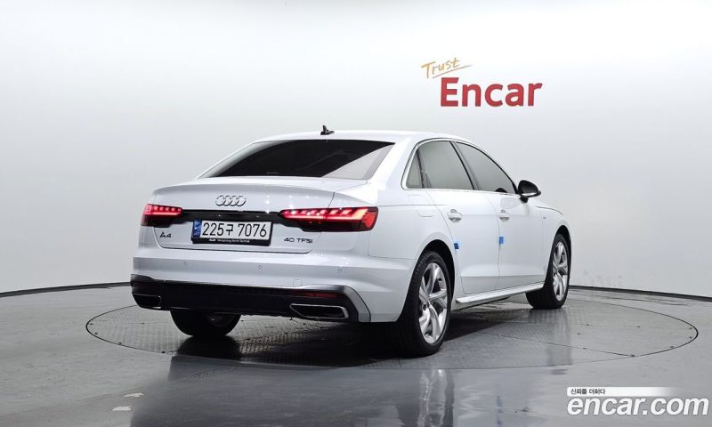 Audi A4 40 TFSI Premium