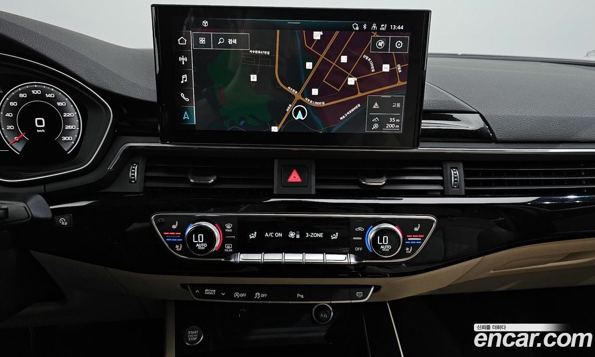 Audi A4 40 TFSI Premium