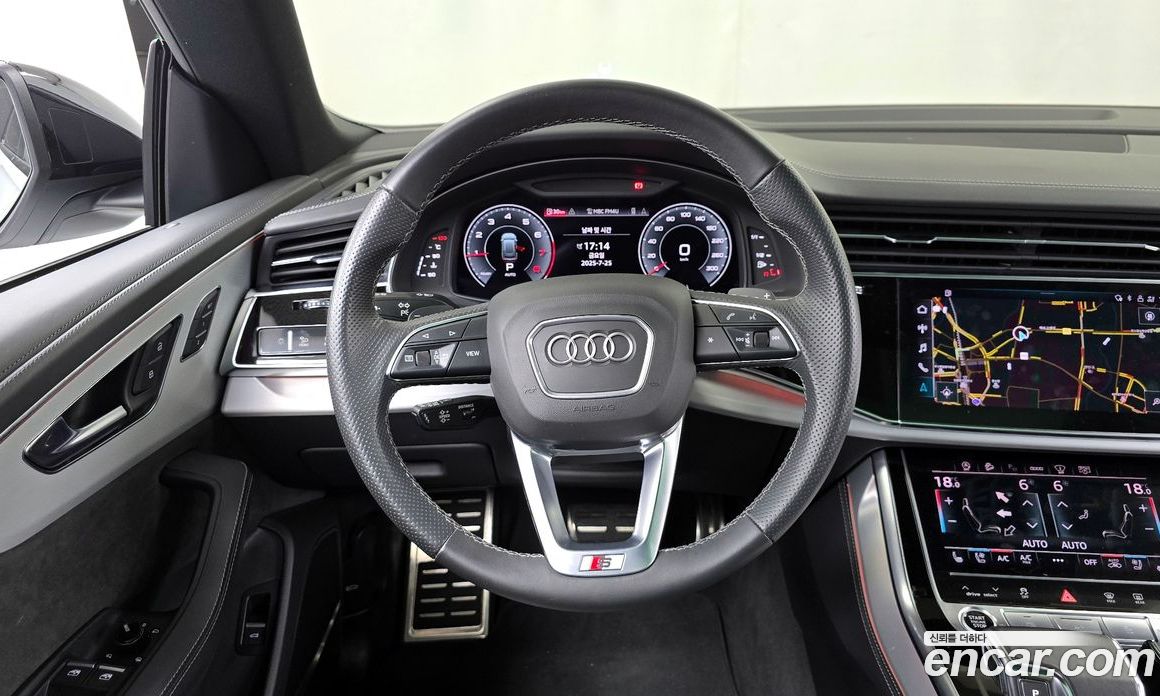 Audi Q8 55 TFSI Quattro Premium