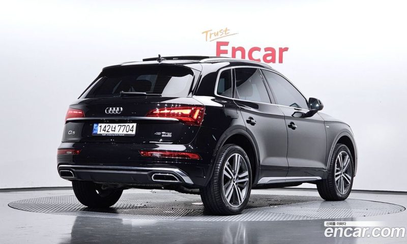 Audi Q5 45 TFSI Quattro Premium