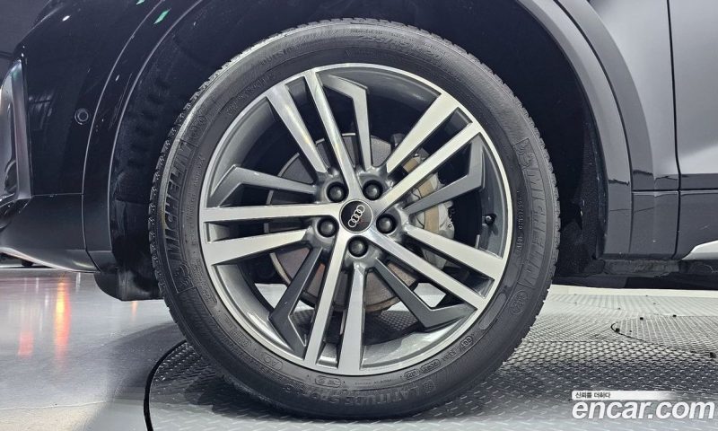 Audi Q5 45 TFSI Quattro Premium
