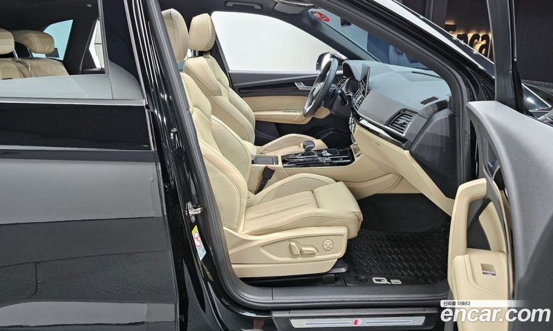 Audi Q5 45 TFSI Quattro Premium