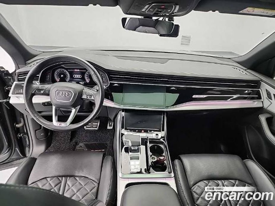 Audi Q8 55 TFSI Quattro Premium