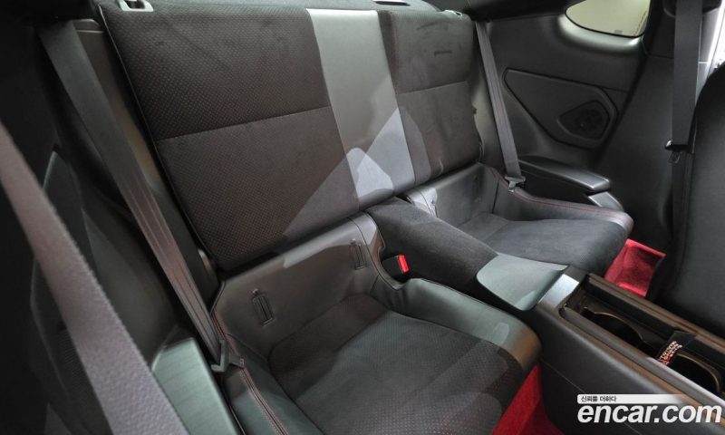 Toyota 86 2.4 Standard