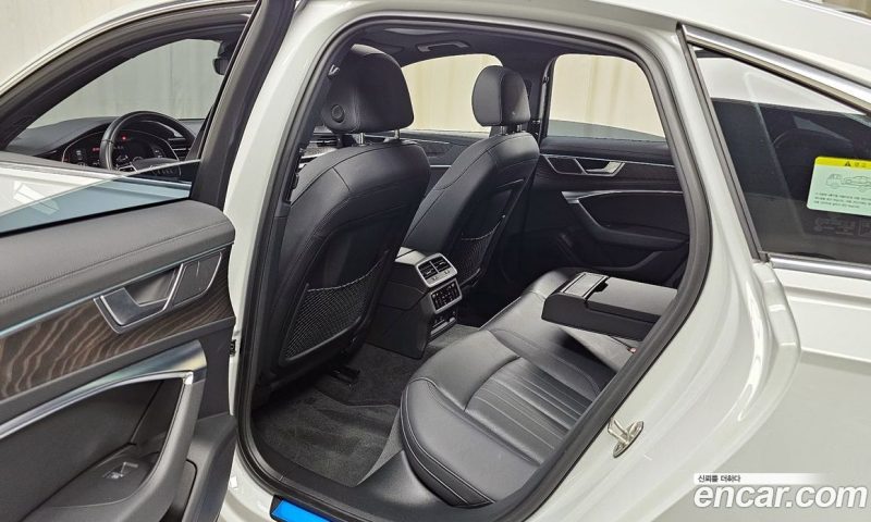 Audi A6 45 TFSI Quattro Premium