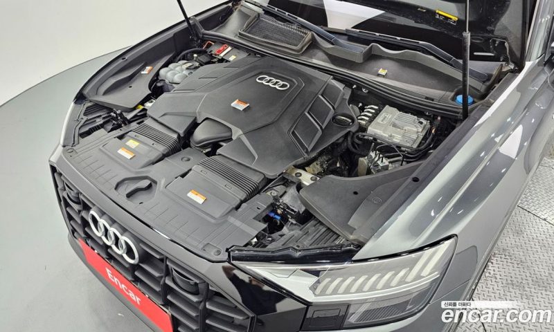 Audi Q8 55 TFSI Quattro Premium