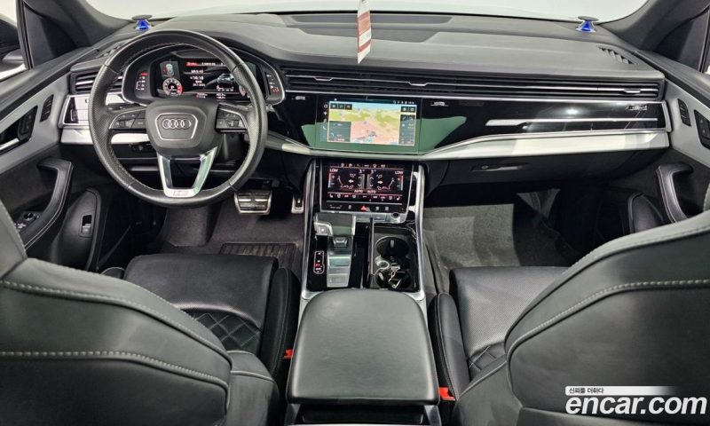 Audi Q8 55 TFSI Quattro Premium