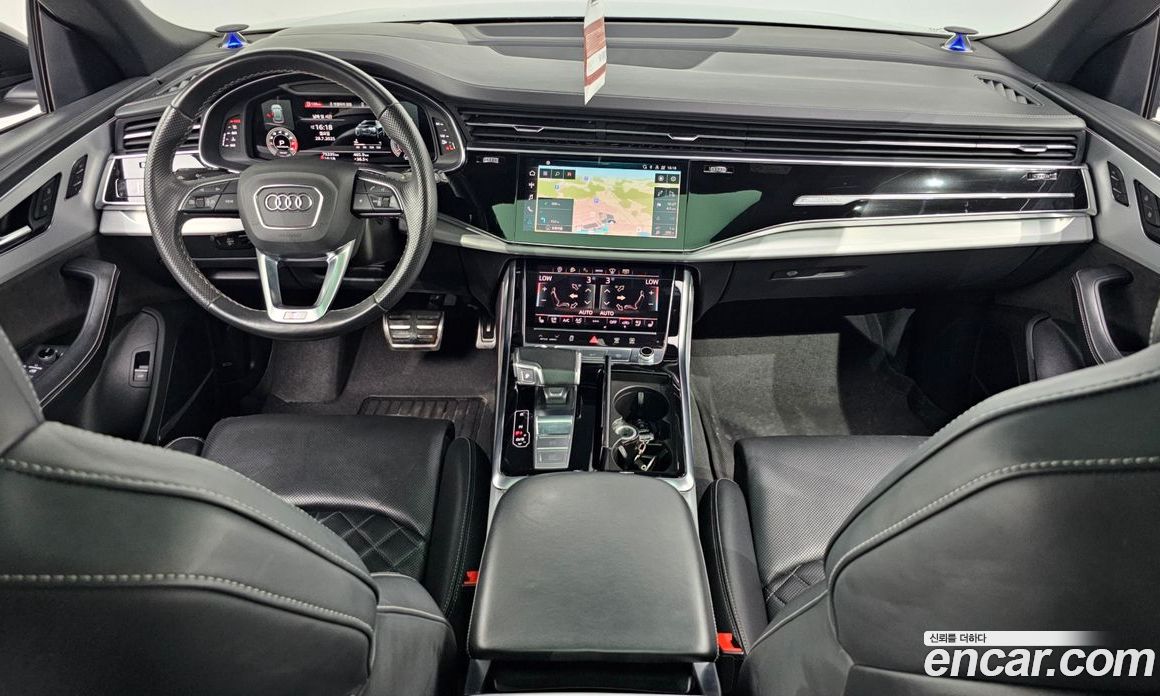 Audi Q8 55 TFSI Quattro Premium