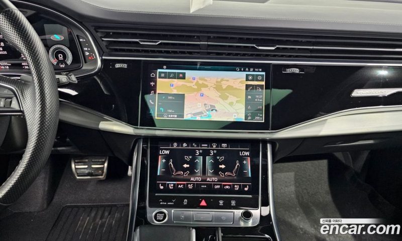 Audi Q8 55 TFSI Quattro Premium