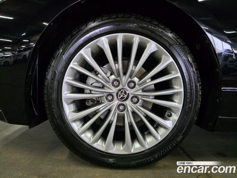 Toyota Avalon 2.5 Hybrid