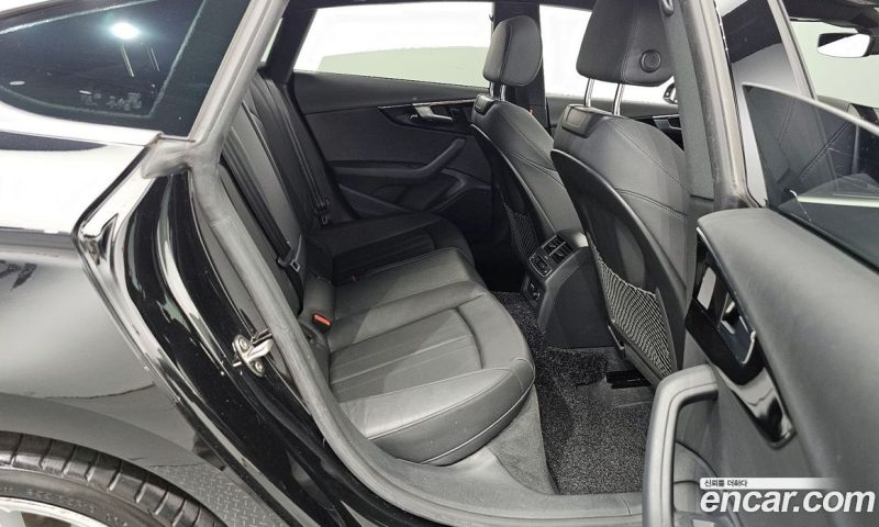 Audi A5 40 TFSI Quattro Premium Sportback