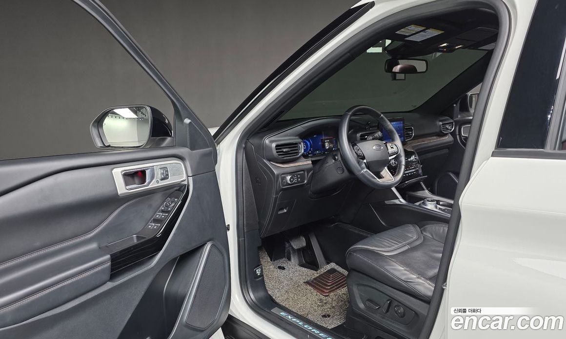 Ford Explorer 3.0 Platinum 4WD