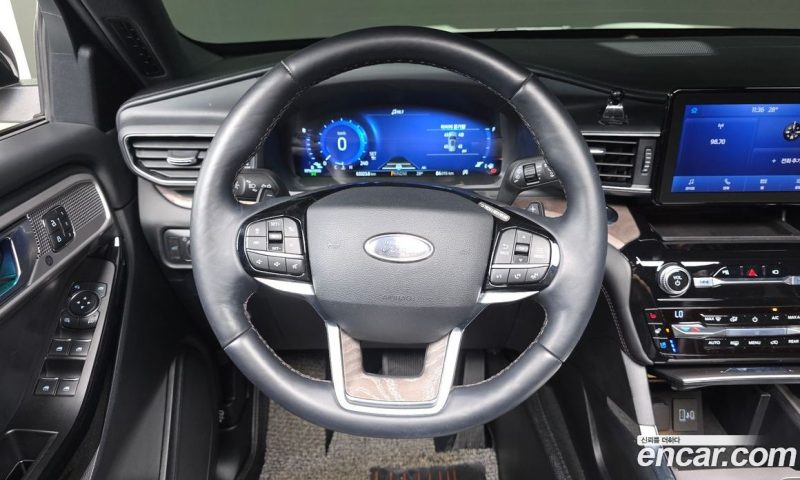 Ford Explorer 3.0 Platinum 4WD