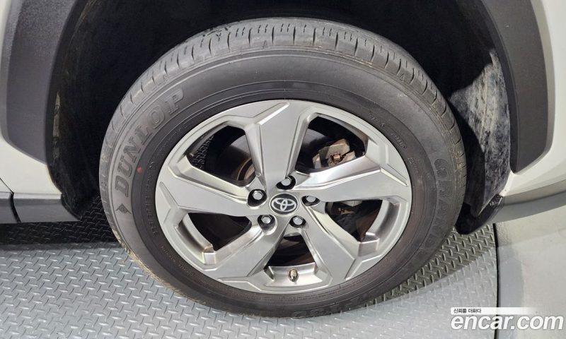 Toyota RAV4 2.5 2WD Hybrid