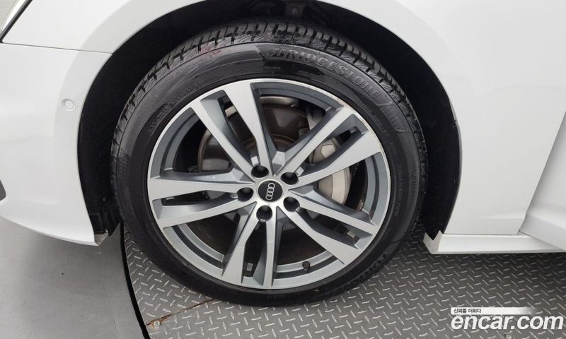 Audi A6 45 TFSI Quattro Premium